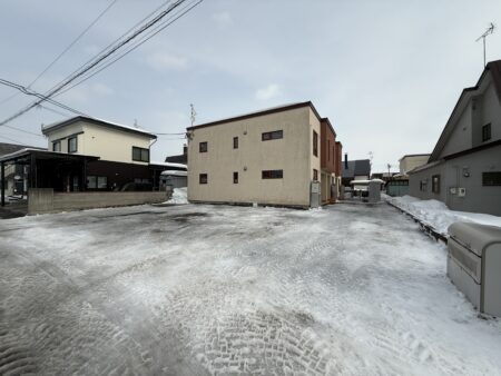 旭川市アパート駐車場 排雪作業後